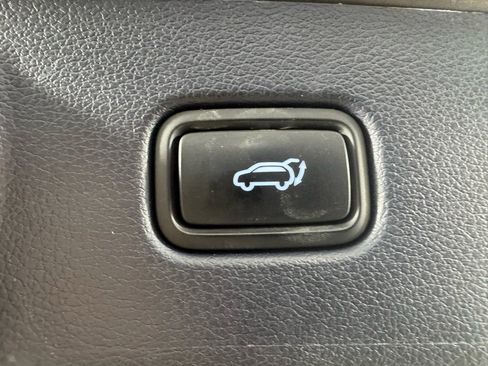 Used 2022 Hyundai Palisade Calligraphy image 30