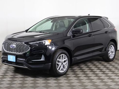 Used 2024 Ford Edge SEL AWD/4WD image 9