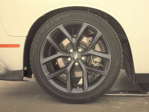 Used 2023 Dodge Challenger GT w/ Plus Package image 11