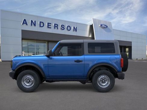 New 2025 Ford Bronco 2-Door AWD/4WD image 3