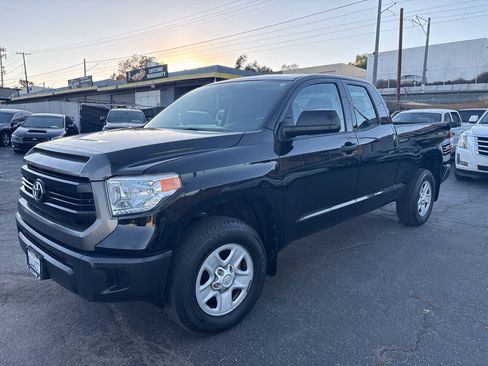 Used 2017 Toyota Tundra SR RWD image 11