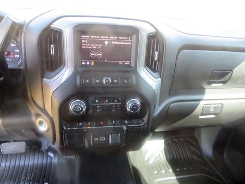 Used 2022 Chevrolet Silverado 1500 W/T w/ WT Value Package image 18