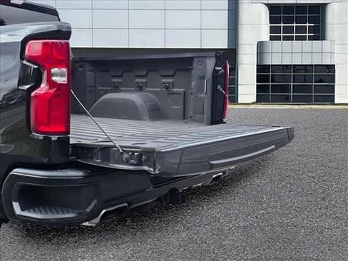 Used 2021 Chevrolet Silverado 1500 Custom Trail Boss AWD/4WD image 9
