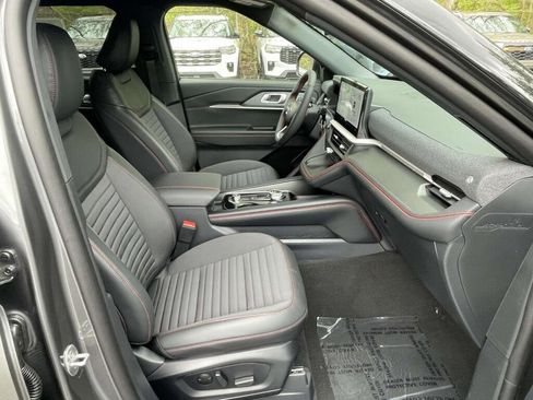 New 2026 Ford Explorer ST-Line AWD/4WD image 24