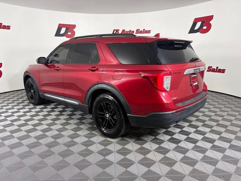 Used 2020 Ford Explorer XLT RWD image 5