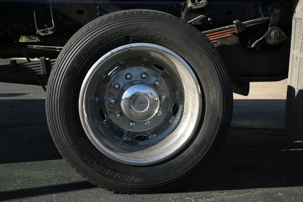 Used 2020 RAM 5500 Tradesman RWD image 43