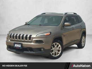 Used 2017 Jeep Cherokee Latitude FWD video 1