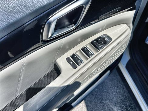 Certified 2026 Kia Carnival SX Prestige FWD image 13