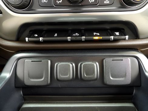 Used 2015 Chevrolet Silverado 3500 LTZ w/ Duramax Plus Package image 30