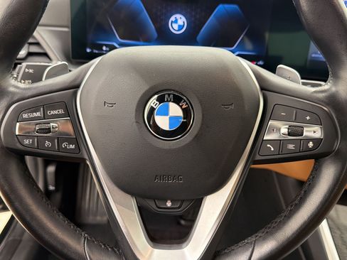 Used 2023 BMW 330i Sedan w/ Convenience Package RWD image 11