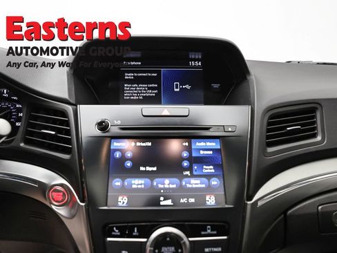 Used 2020 Acura ILX w/ Premium Package image 12