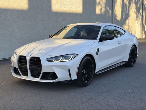 Used 2022 BMW M4 xDrive Competition w/ M Carbon Exterior Package image 8