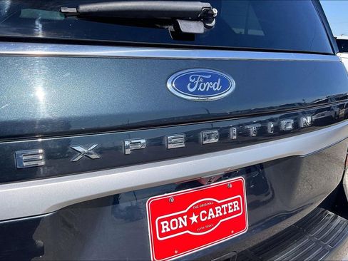 Certified 2023 Ford Expedition XLT image 27