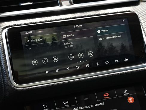 Used 2018 Land Rover Range Rover Velar S AWD/4WD image 37
