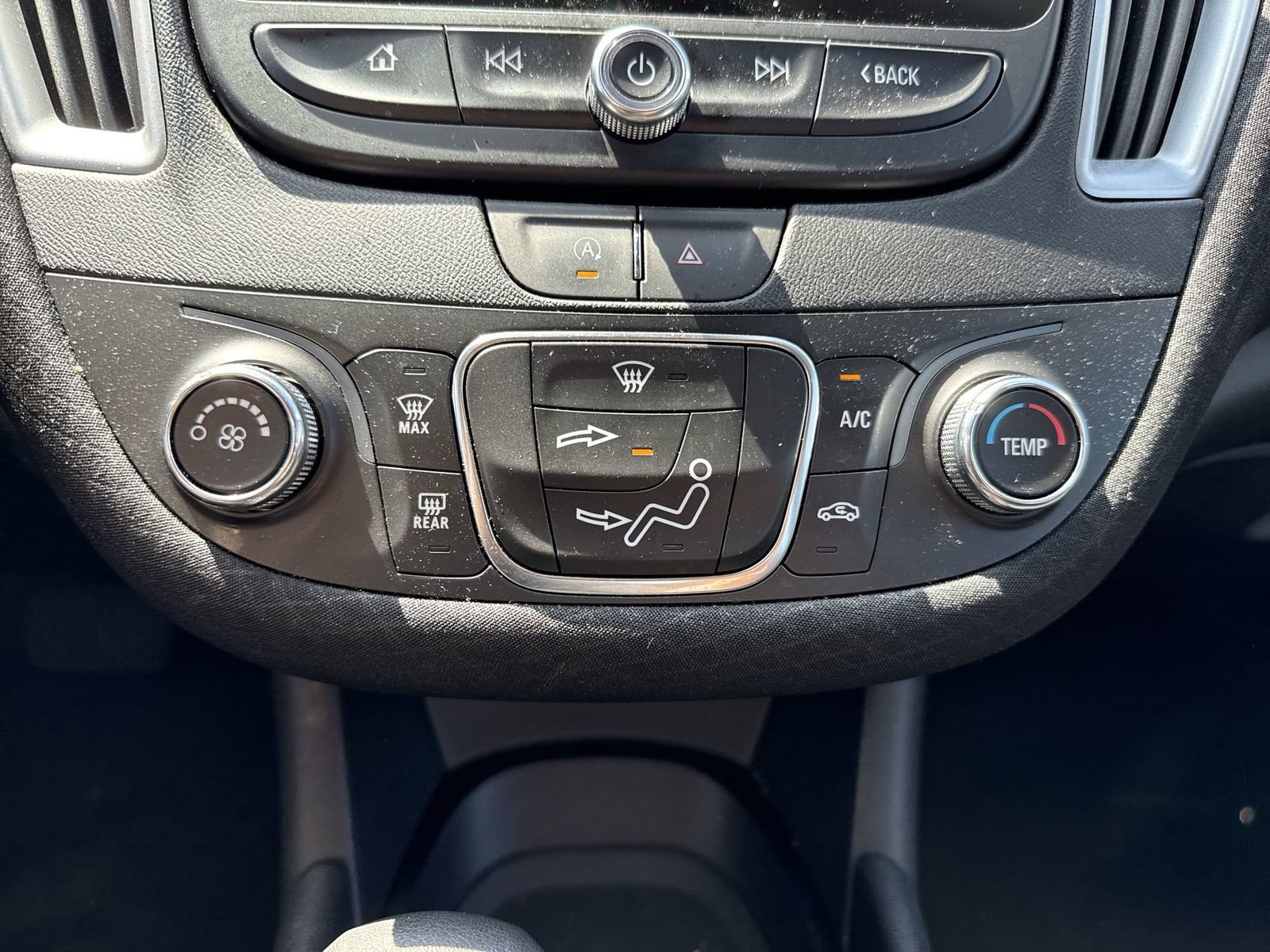 Used 2024 Chevrolet Malibu LS FWD image 19