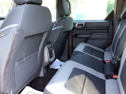 New 2025 Ford Bronco 4-Door w/ Sasquatch Package image 24