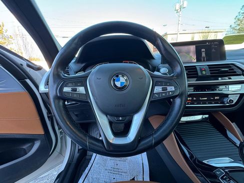 Used 2021 BMW X4 xDrive30i w/ Premium Package image 17