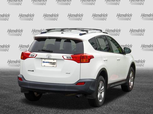 Used 2013 Toyota RAV4 XLE FWD image 8