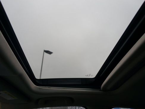 Used 2017 Honda Civic Touring image 31