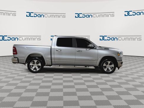 Used 2022 RAM 1500 Laramie AWD/4WD image 2