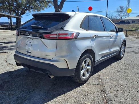 Used 2019 Ford Edge SE FWD image 6