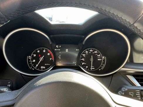 Used 2022 Alfa Romeo Stelvio Ti image 27
