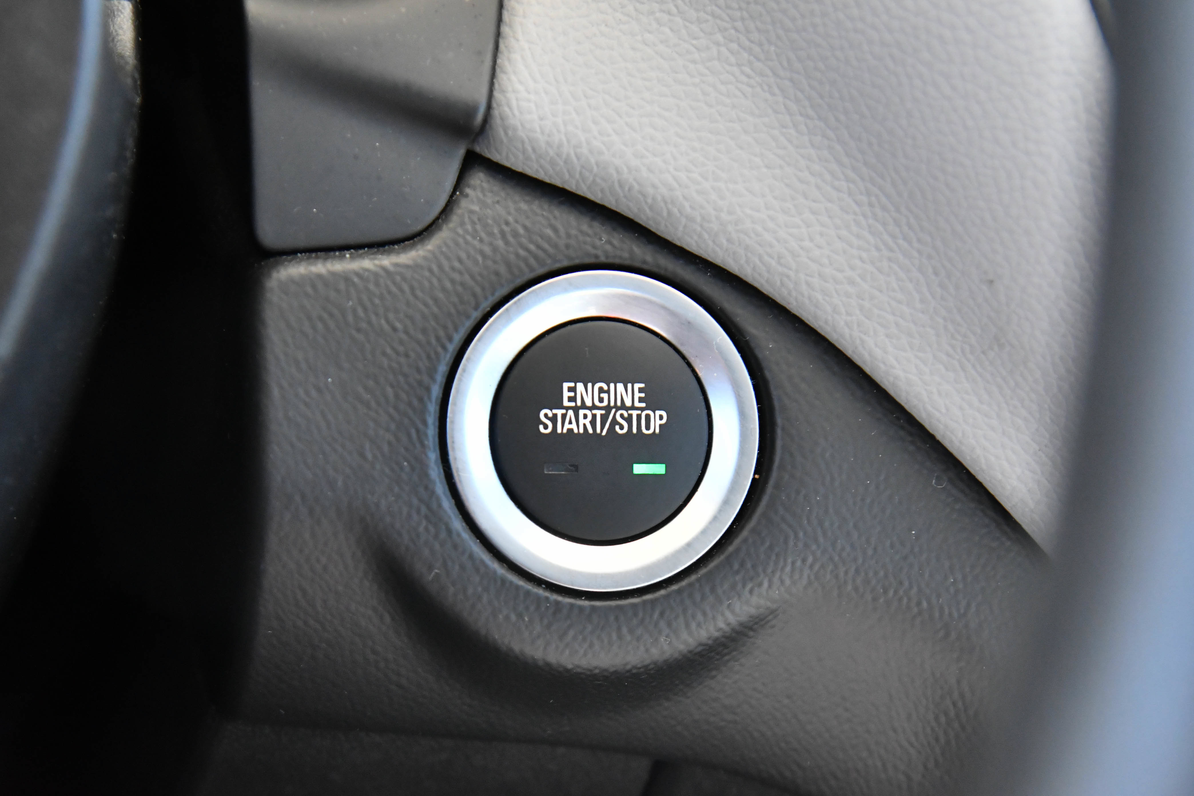 Used 2022 Chevrolet Equinox LS AWD/4WD image 28