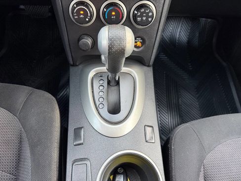 Used 2012 Nissan Rogue SV image 15