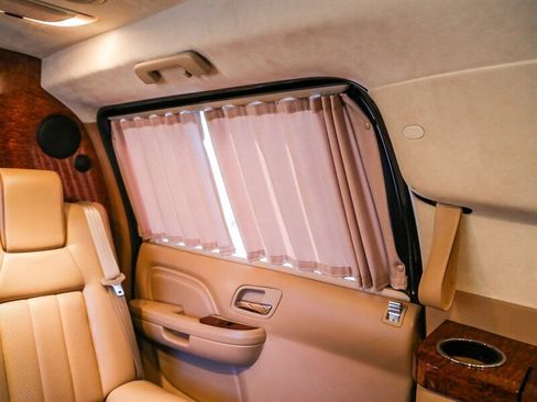 Used 2014 Cadillac Escalade ESV Premium image 22