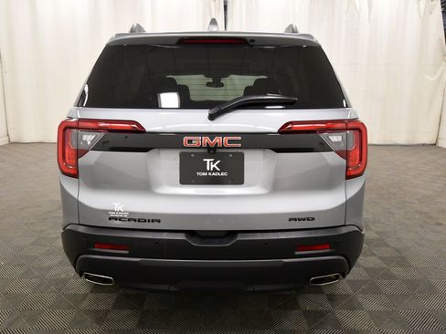 Used 2023 GMC Acadia SLE w/ Driver Convenience Package image 6