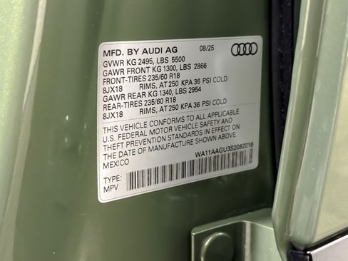 Used 2025 Audi Q5 Premium w/ Convenience Package AWD/4WD image 28