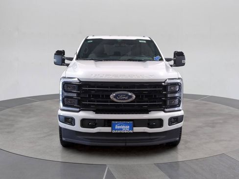 Used 2026 Ford F250 Platinum AWD/4WD image 12