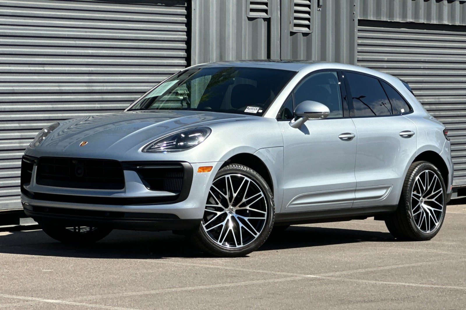 Used 2026 Porsche Macan S AWD/4WD image 1