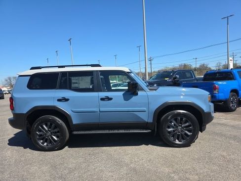 New 2026 Toyota Land Cruiser image 4