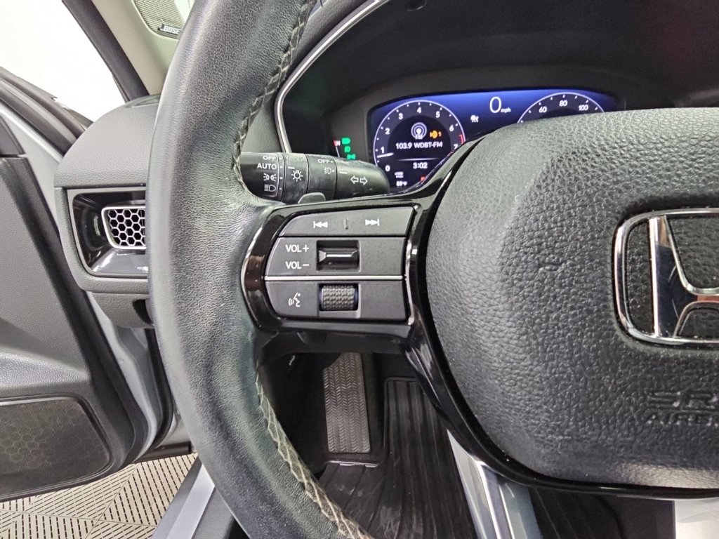 Used 2024 Honda Civic Touring image 25