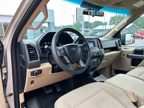 Used 2018 Ford F150 XLT RWD image 25