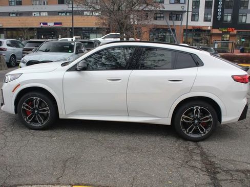 New 2026 BMW X2 xDrive28i w/ Technology Package image 4