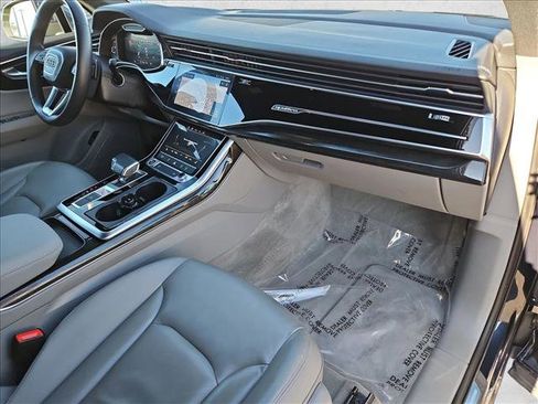 Used 2023 Audi Q7 2.0T Premium w/ Convenience Package image 22