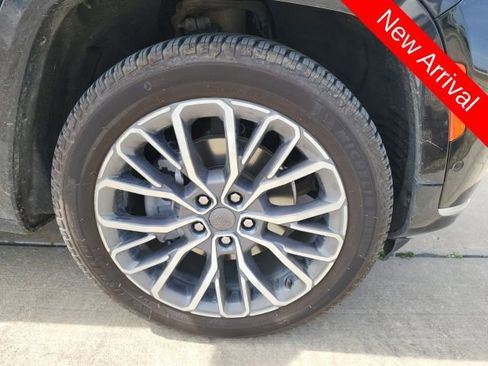 Used 2021 Jeep Grand Cherokee L Summit image 9