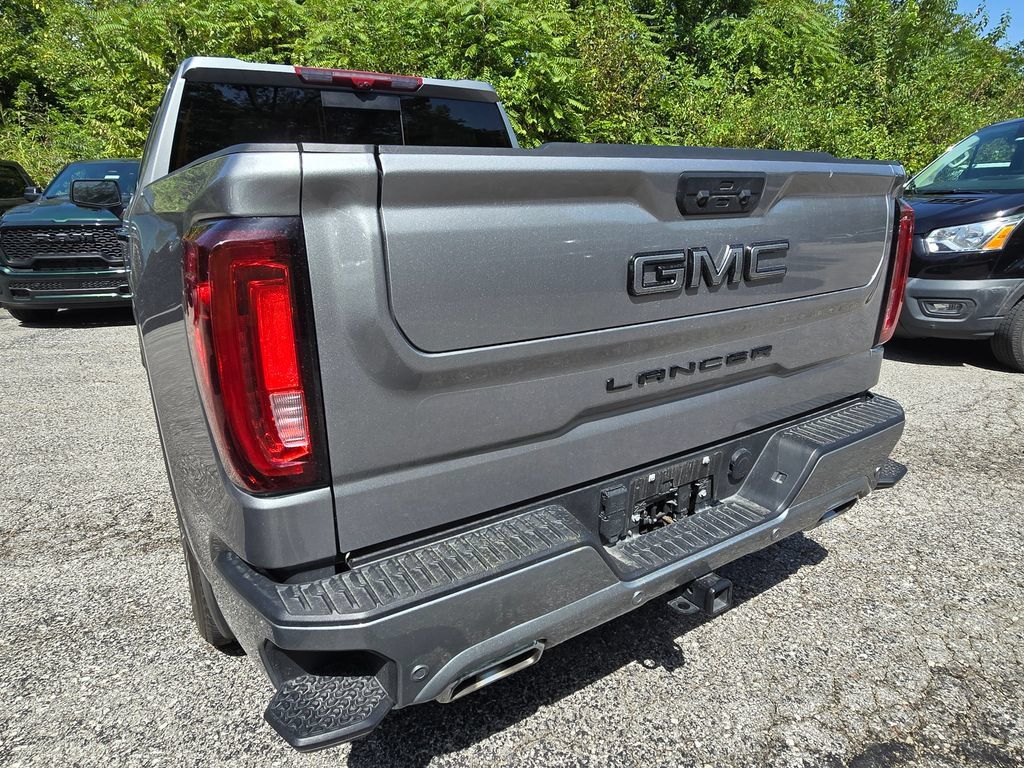 Used 2025 GMC Sierra 1500 Denali AWD/4WD image 5