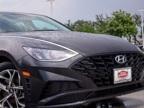 Used 2023 Hyundai Sonata SEL image 3