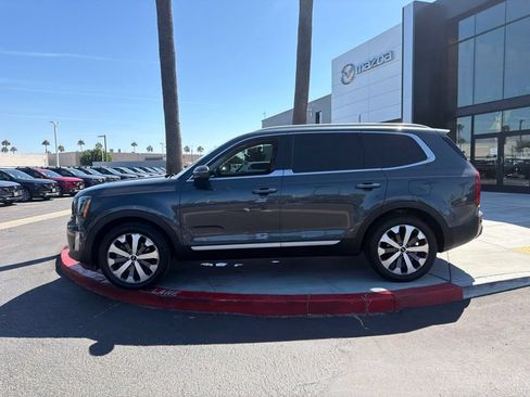 Used 2022 Kia Telluride S FWD image 5