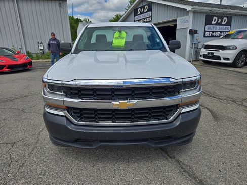 Used 2018 Chevrolet Silverado 1500 W/T w/ Trailering Package image 4