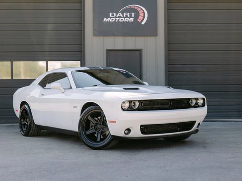 Used 2017 Dodge Challenger R/T w/ Blacktop Package RWD image 1