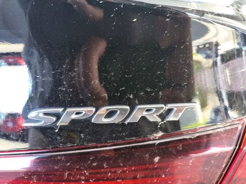 Used 2025 Honda Civic Sport image 5