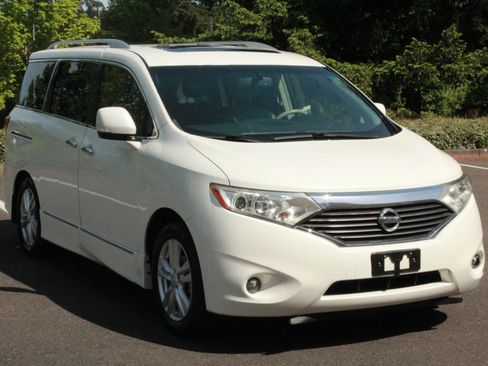 Used 2014 Nissan Quest SL FWD image 3