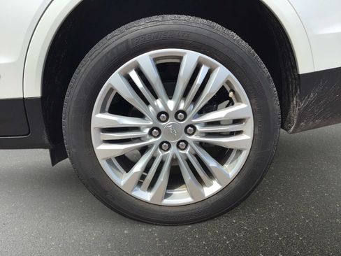 Used 2019 Cadillac XT5 Premium Luxury AWD/4WD image 7