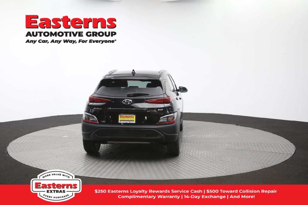 Used 2023 Hyundai Kona SEL w/ Cargo Package AWD/4WD image 39
