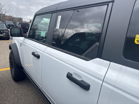 New 2026 Ford Bronco Big Bend w/ Black Diamond Package image 5