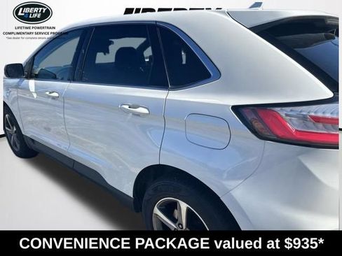 Used 2020 Ford Edge SEL w/ Convenience Package AWD/4WD image 3